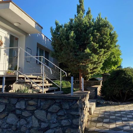 Apartman Prace Lägenhet Exteriör bild