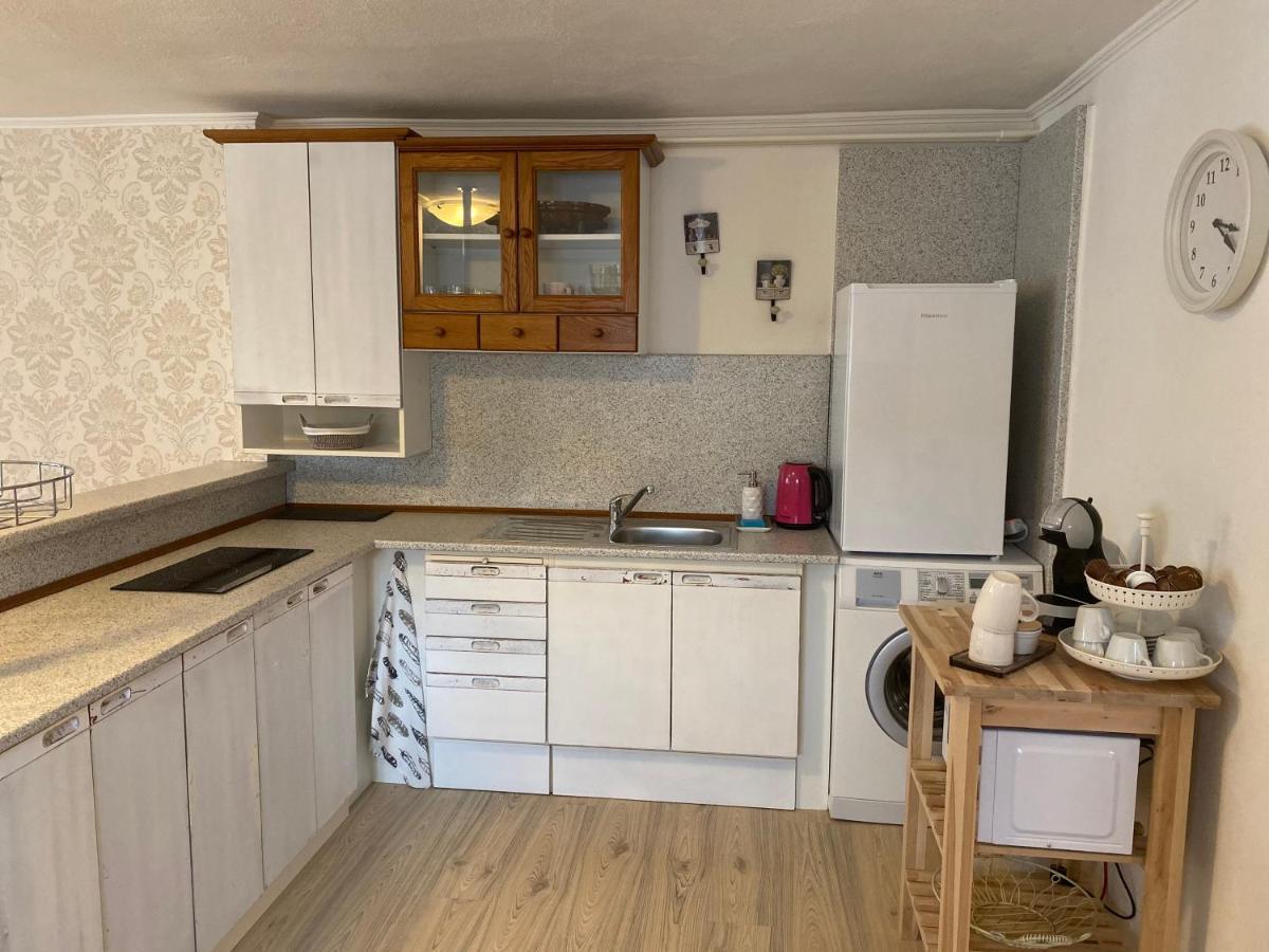 Apartman Prace Lägenhet Exteriör bild