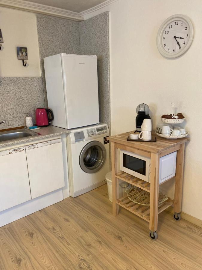 Apartman Prace Lägenhet Exteriör bild